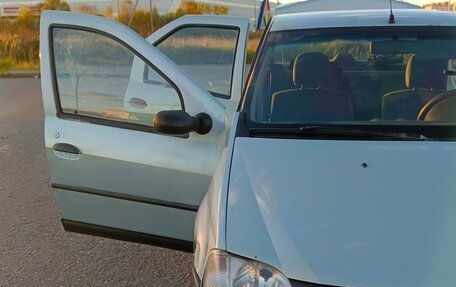 Renault Logan I, 2005 год, 200 000 рублей, 13 фотография