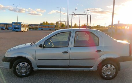 Renault Logan I, 2005 год, 200 000 рублей, 7 фотография