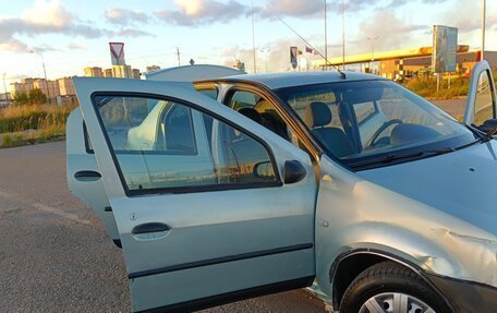Renault Logan I, 2005 год, 200 000 рублей, 11 фотография
