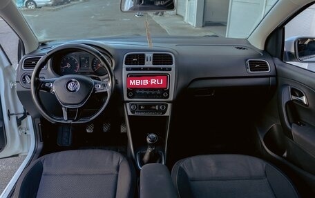 Volkswagen Polo VI (EU Market), 2016 год, 995 000 рублей, 15 фотография