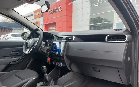 Renault Duster, 2022 год, 2 050 000 рублей, 26 фотография