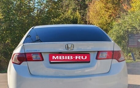 Honda Accord VIII рестайлинг, 2010 год, 880 000 рублей, 4 фотография