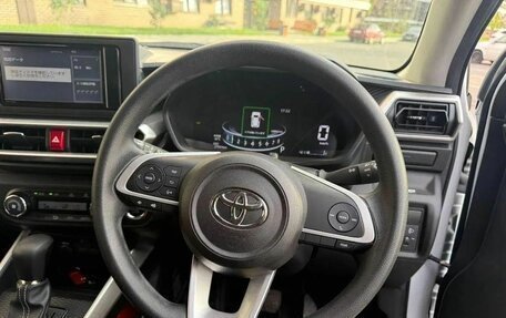 Toyota Raize I, 2021 год, 1 600 000 рублей, 7 фотография