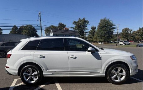 Audi Q7, 2024 год, 6 500 001 рублей, 3 фотография