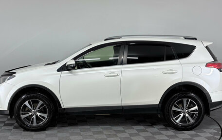 Toyota RAV4, 2016 год, 1 650 000 рублей, 8 фотография