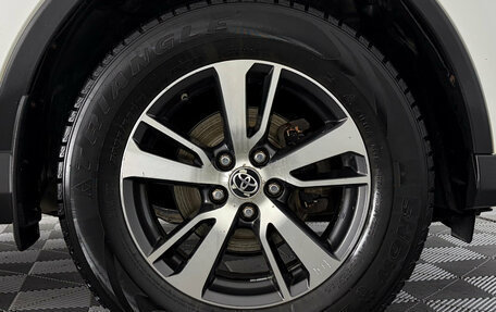 Toyota RAV4, 2016 год, 1 650 000 рублей, 9 фотография