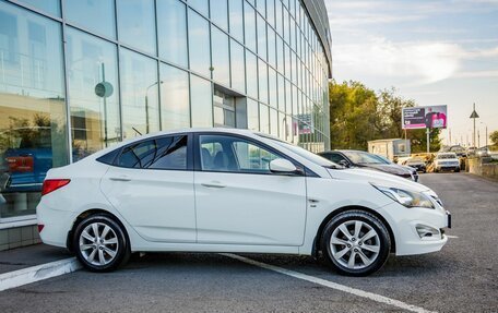 Hyundai Solaris II рестайлинг, 2015 год, 1 048 000 рублей, 8 фотография