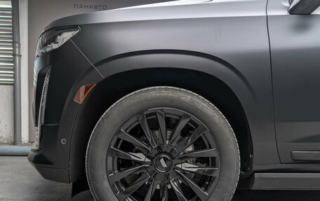 Cadillac Escalade V, 2023 год, 11 055 000 рублей, 7 фотография