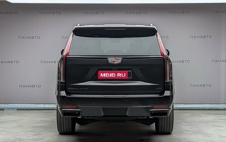 Cadillac Escalade V, 2023 год, 11 055 000 рублей, 4 фотография