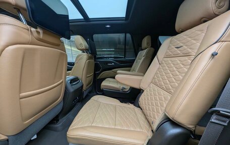 Cadillac Escalade V, 2023 год, 11 055 000 рублей, 10 фотография