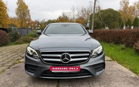 Mercedes-Benz E-Класс, 2018 год, 3 500 000 рублей, 2 фотография