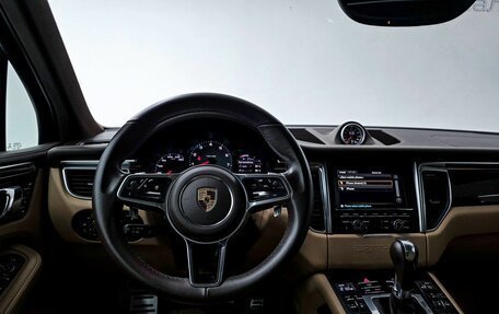 Porsche Macan I рестайлинг, 2015 год, 3 149 000 рублей, 15 фотография