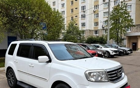 Honda Pilot III рестайлинг, 2012 год, 1 850 000 рублей, 3 фотография