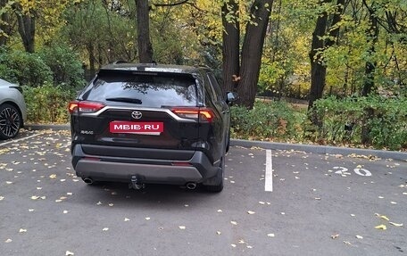 Toyota RAV4, 2021 год, 2 950 000 рублей, 1 фотография