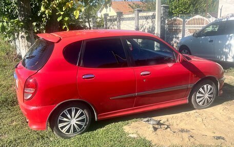 Daihatsu Sirion, 2000 год, 350 000 рублей, 3 фотография