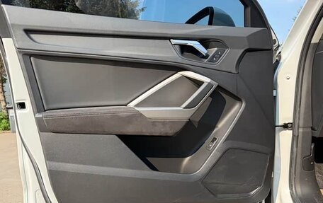Audi Q3, 2023 год, 2 450 000 рублей, 6 фотография