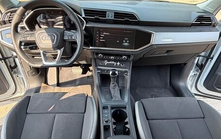 Audi Q3, 2023 год, 2 450 000 рублей, 8 фотография