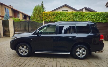 Toyota Land Cruiser 200, 2010 год, 2 270 000 рублей, 6 фотография