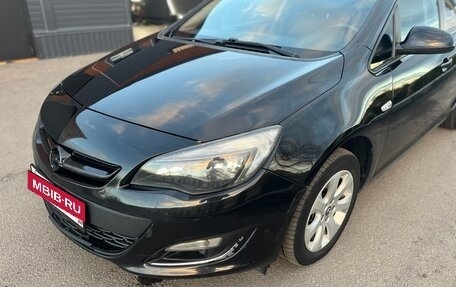 Opel Astra J, 2013 год, 728 000 рублей, 3 фотография
