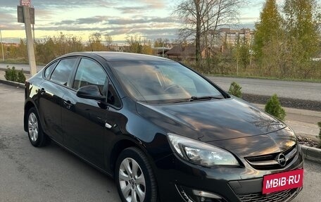 Opel Astra J, 2013 год, 728 000 рублей, 4 фотография