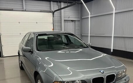 BMW 5 серия, 2001 год, 2 300 000 рублей, 2 фотография