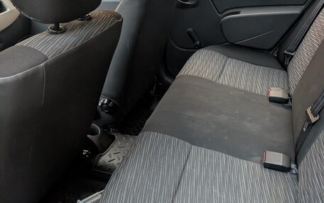 Renault Logan I, 2010 год, 700 000 рублей, 6 фотография