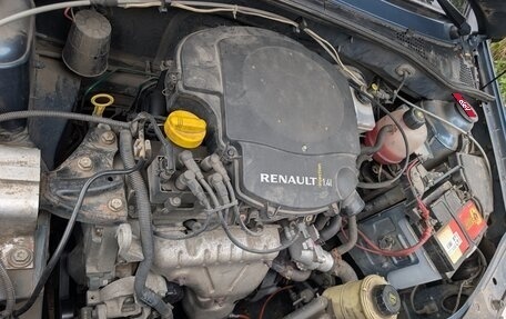 Renault Logan I, 2010 год, 700 000 рублей, 11 фотография
