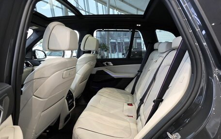BMW X5, 2025 год, 15 600 000 рублей, 10 фотография