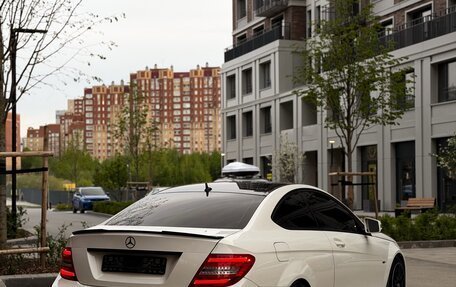 Mercedes-Benz C-Класс, 2012 год, 1 600 000 рублей, 16 фотография