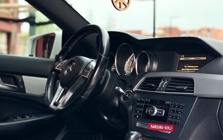 Mercedes-Benz C-Класс, 2012 год, 1 600 000 рублей, 10 фотография