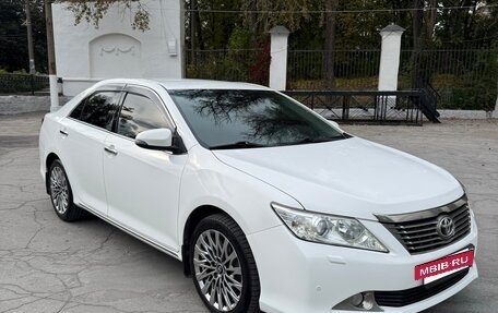 Toyota Camry, 2014 год, 1 900 000 рублей, 3 фотография