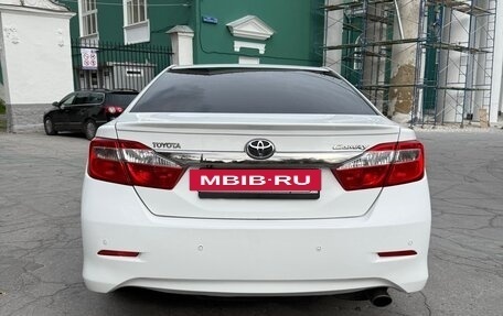 Toyota Camry, 2014 год, 1 900 000 рублей, 5 фотография