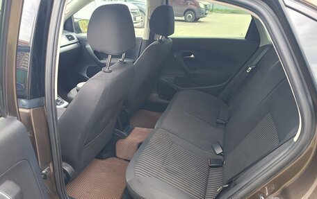 Volkswagen Polo VI (EU Market), 2015 год, 1 050 000 рублей, 9 фотография