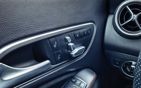 Mercedes-Benz CLA, 2018 год, 2 200 000 рублей, 10 фотография