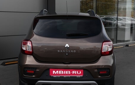 Renault Sandero II рестайлинг, 2022 год, 1 249 000 рублей, 6 фотография