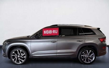 Skoda Kodiaq I, 2023 год, 3 950 000 рублей, 2 фотография