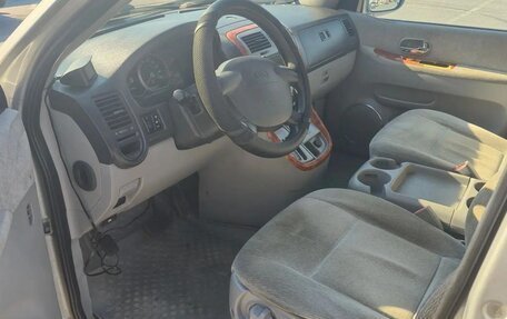 KIA Carnival III, 2003 год, 560 000 рублей, 16 фотография