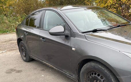 Chevrolet Cruze II, 2010 год, 480 000 рублей, 4 фотография