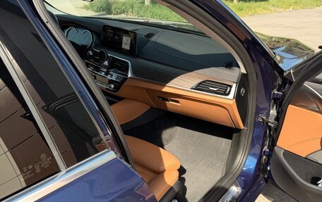 BMW 5 серия, 2018 год, 3 600 000 рублей, 18 фотография