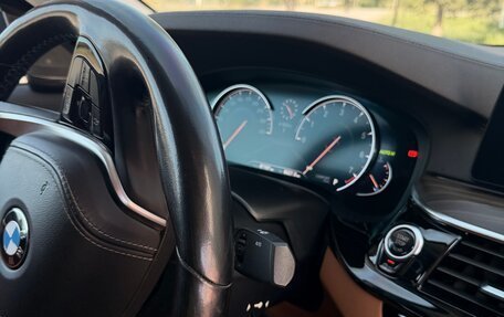 BMW 5 серия, 2018 год, 3 600 000 рублей, 31 фотография