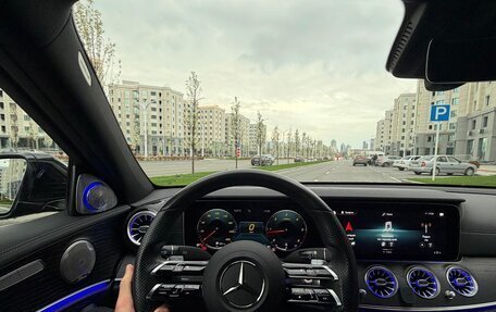 Mercedes-Benz E-Класс, 2022 год, 4 650 000 рублей, 5 фотография