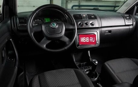 Skoda Fabia II, 2012 год, 579 000 рублей, 6 фотография