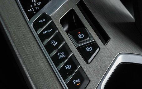 Geely Coolray I, 2023 год, 1 698 000 рублей, 22 фотография