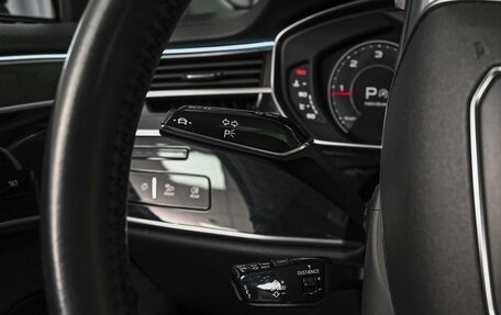 Audi A8, 2019 год, 6 249 000 рублей, 17 фотография