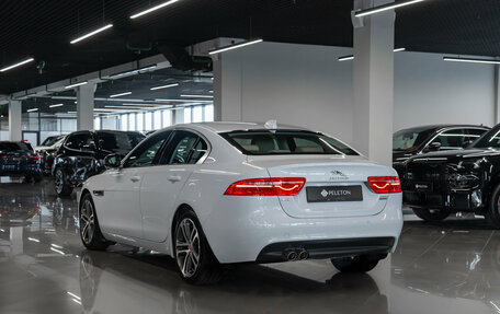 Jaguar XE I рестайлинг, 2017 год, 1 780 000 рублей, 4 фотография