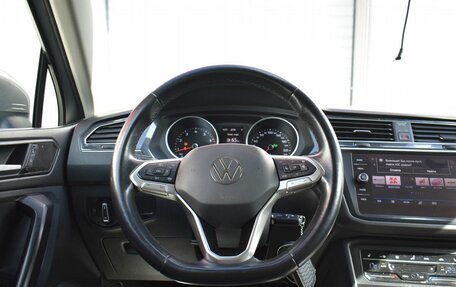 Volkswagen Tiguan II, 2021 год, 2 099 000 рублей, 15 фотография