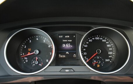 Volkswagen Tiguan II, 2021 год, 2 099 000 рублей, 14 фотография