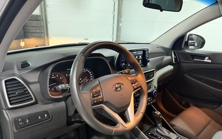 Hyundai Tucson III, 2020 год, 2 700 000 рублей, 21 фотография