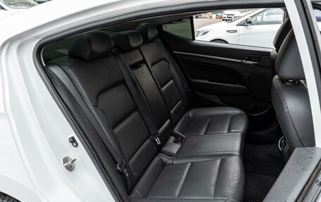 Hyundai Elantra VI рестайлинг, 2017 год, 1 555 000 рублей, 7 фотография