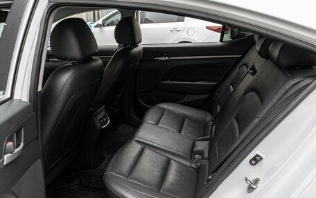 Hyundai Elantra VI рестайлинг, 2017 год, 1 555 000 рублей, 11 фотография